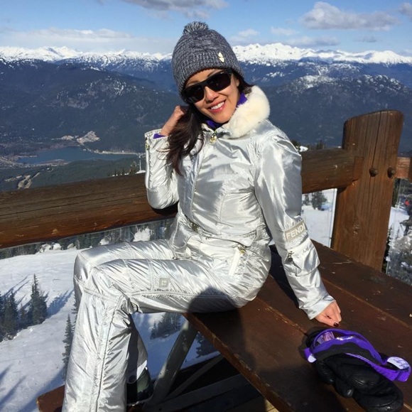 Fendi ski suit - Picture 10 of 10